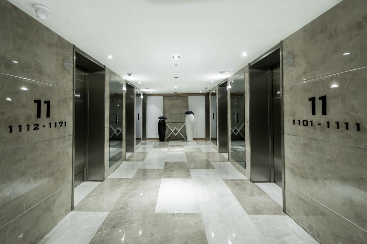 Center Batumi Orbi City Downtown エクステリア 写真